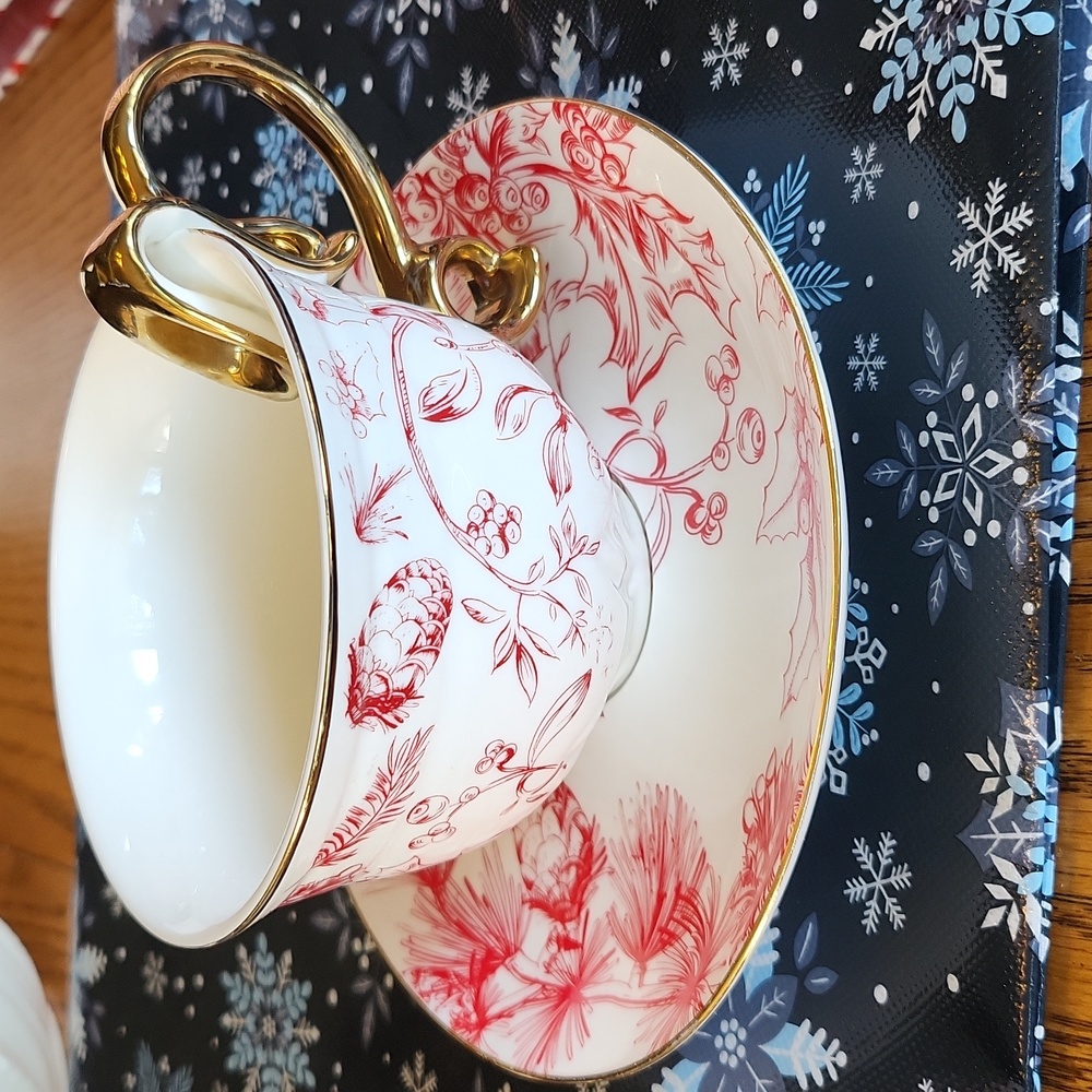 Grace Fine Porcelain tea cup